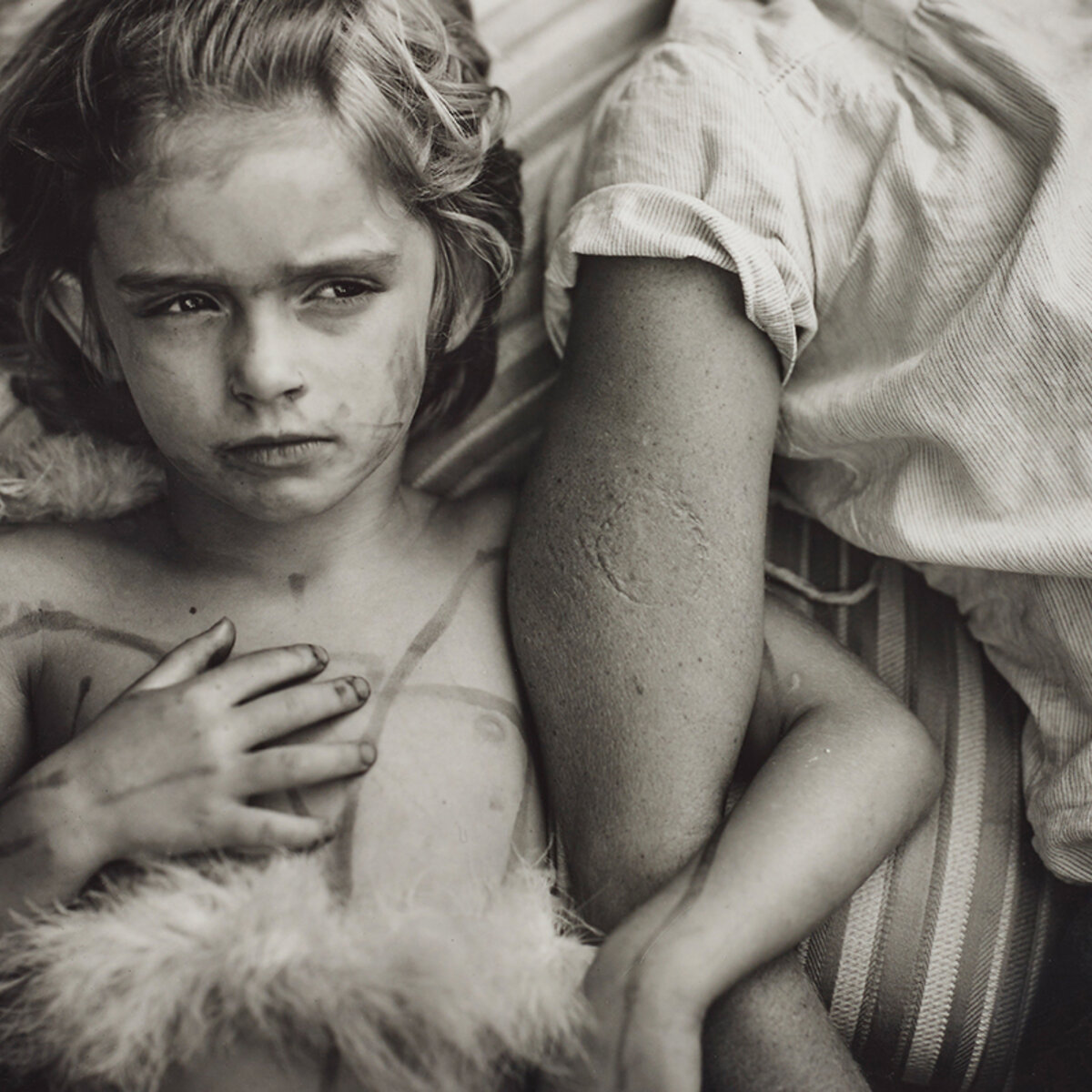 Why Sally Mann's Photographs of Her Children Can Still Make Viewers Uncomfortable | Artsy Why Sally Mann's Photographs of Her Children Can Still Make Viewers Uncomfortable | Artsy