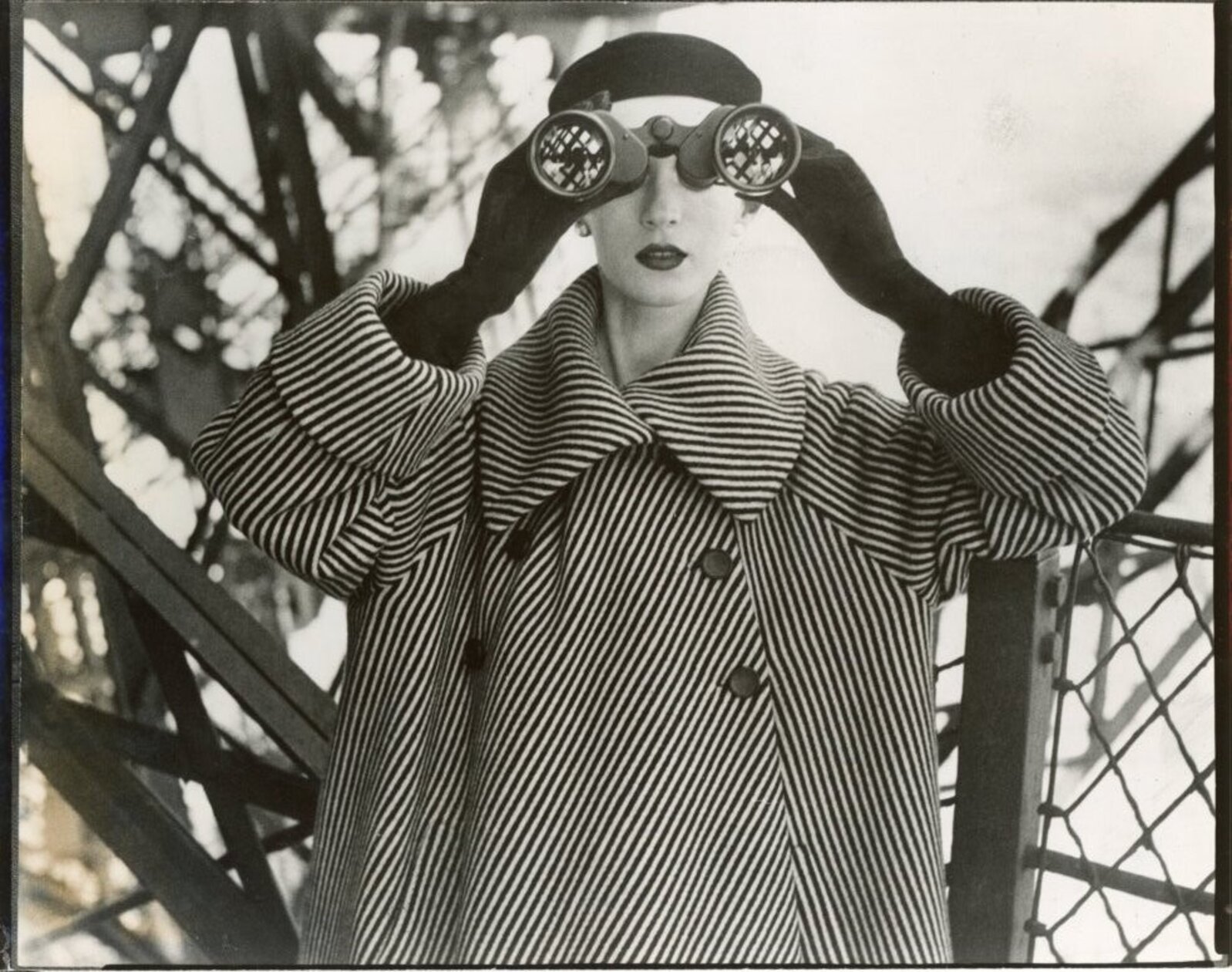 Richard Avedon | Richard Avedon Period Photographs Dior Fashion (1950 ...