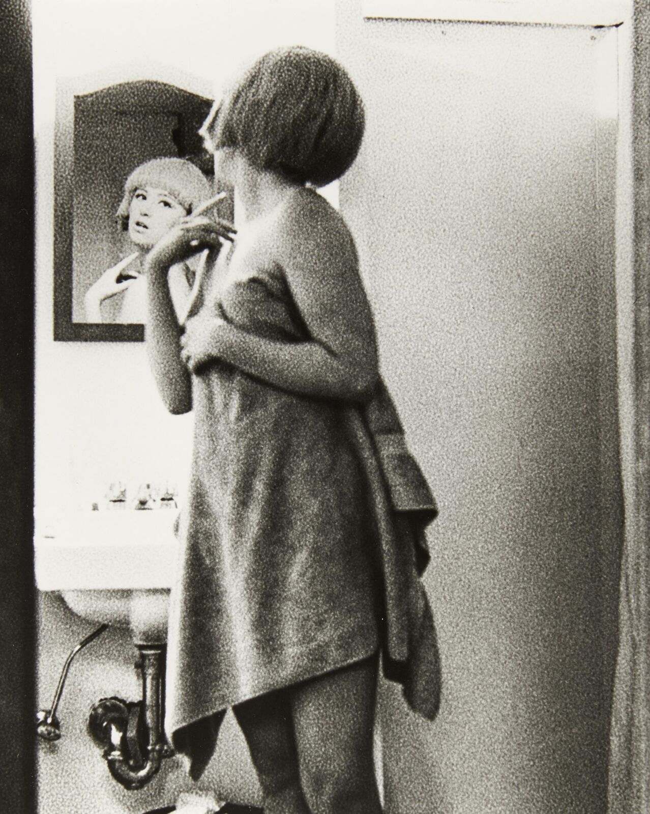 Cindy Sherman Untitled Film Still 2 1977 Artsy Cindy Sherman Untitled Film Still 2 1977 Artsy