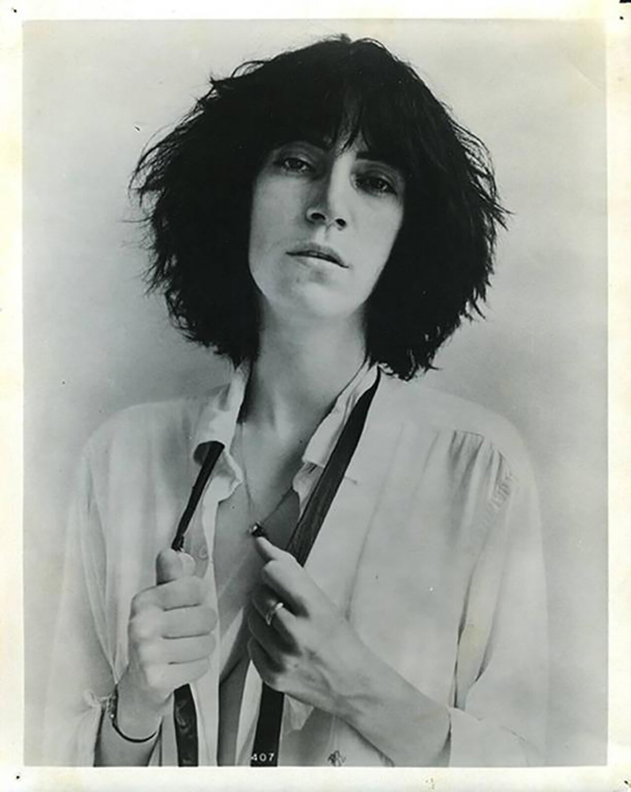 Robert Mapplethorpe | Vintage Patti Smith Press Photo (1976) | Artsy