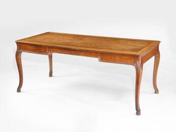 Frits Henningsen, ‘A Figured Oak Writing Table on Cabriole Legs in the Louis XV Taste’, ca. 1940
