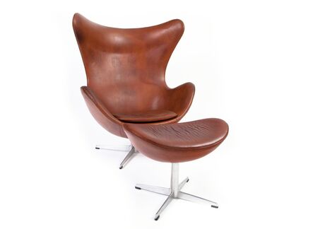 Arne Jacobsen, ‘Arne Jacobsen Egg Chair with Ottoman in Patinated Leather’, ca. 1965