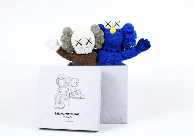 KAWS Seeing/Watching Plush Keychain - The Toy Chronicle