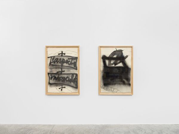 Cover image for The Wall : Antoni Tàpies