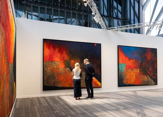The Etiquette of Negotiating Art Prices with Galleries