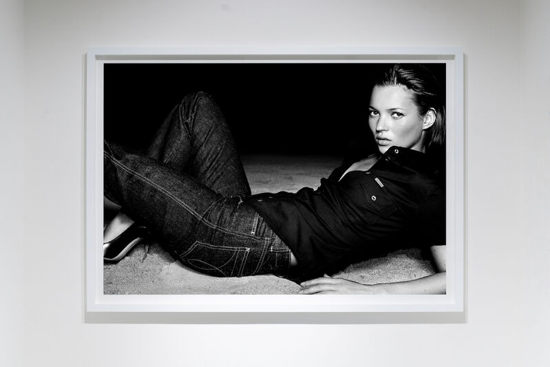 spier uitbreiden Vrijwel Mario Testino | Kate Moss, Paris, Calvin Klein Jeans (1998) | Available for  Sale | Artsy