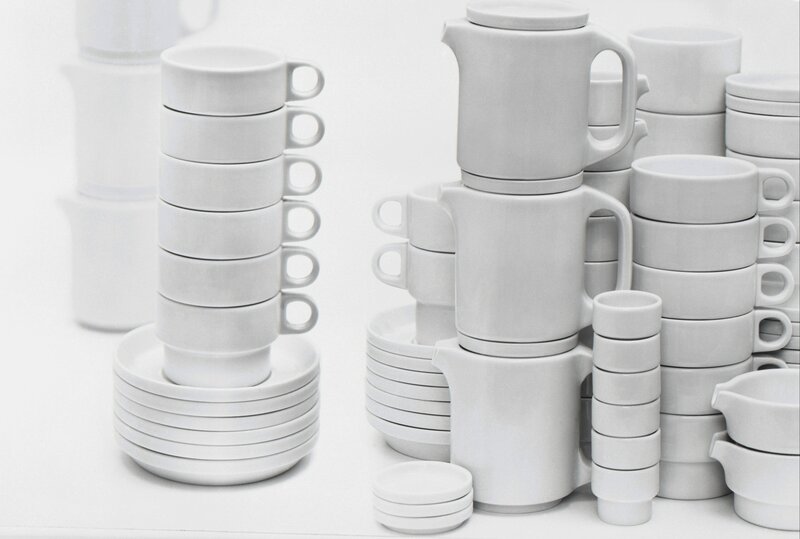 Tableware for large-scale kitchens