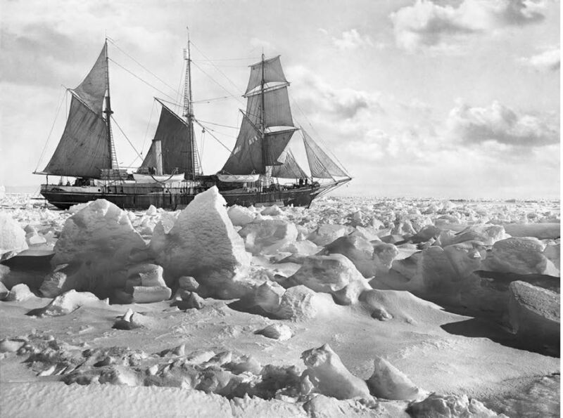Frank Hurley | Endurance in full sail, in the ice (side view) (1914-1917) | for Sale |