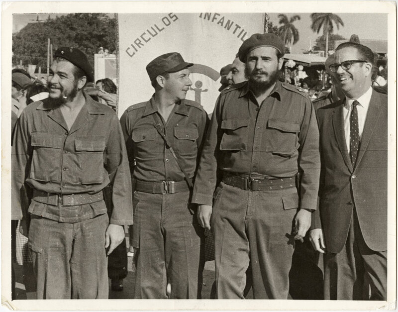 Alberto Korda | Che Guevara, Raul Castro, Fidel Castro, and President ...