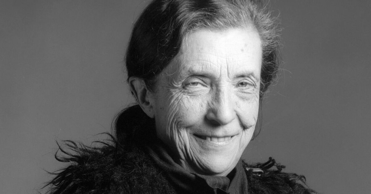 Louise Bourgeois and how old clothes can haunt us - BBC Culture