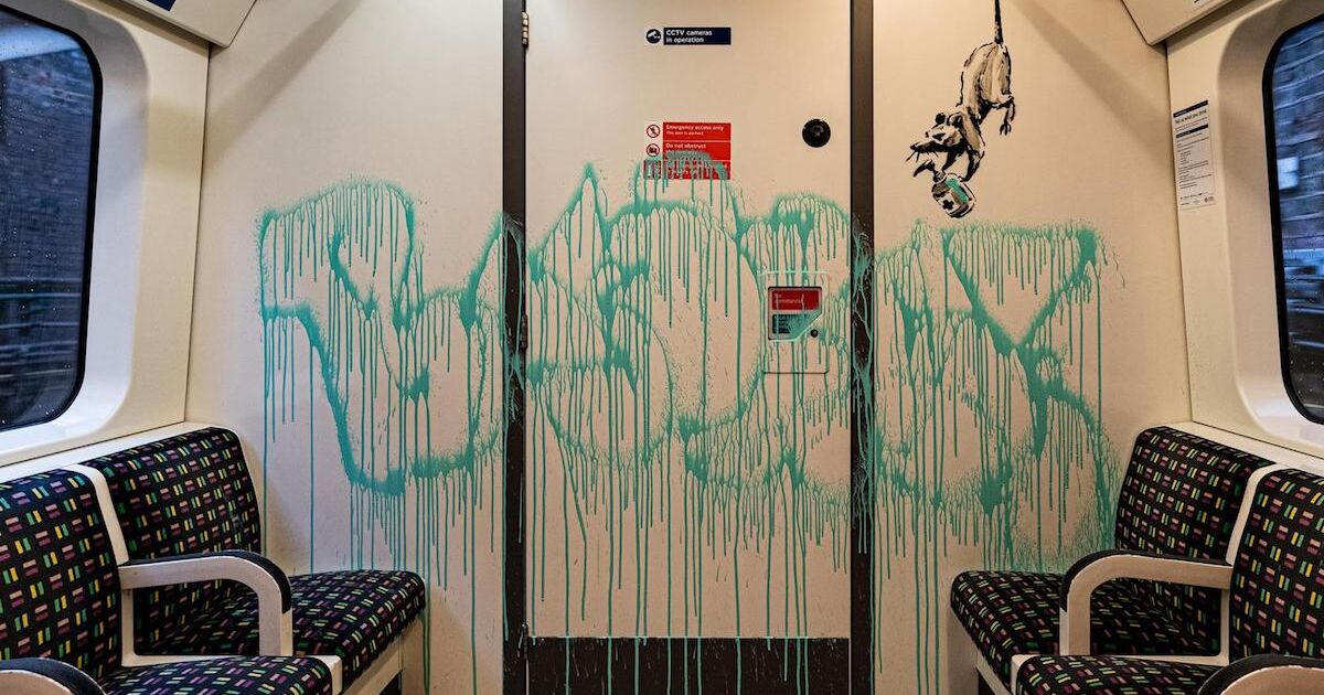 Banksy's Latest Mural Was Removed by London Underground Cleaning Crews |  Artsy