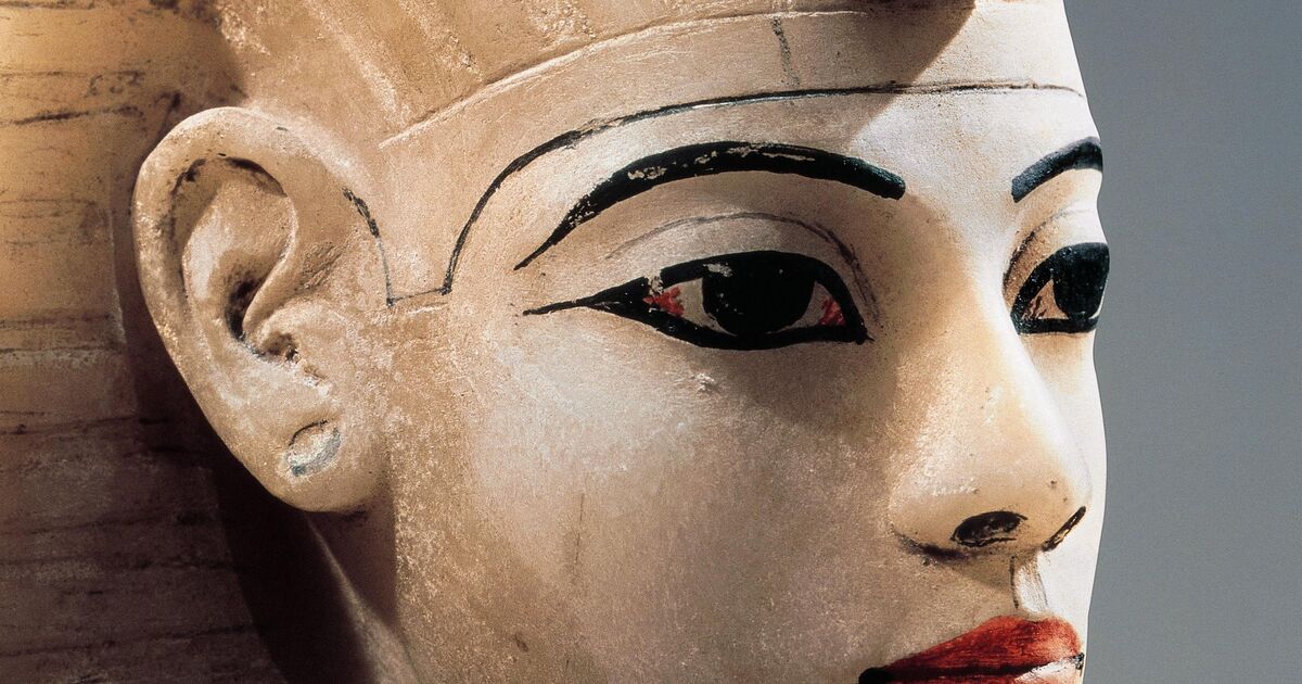 ancient egyptian makeup containers