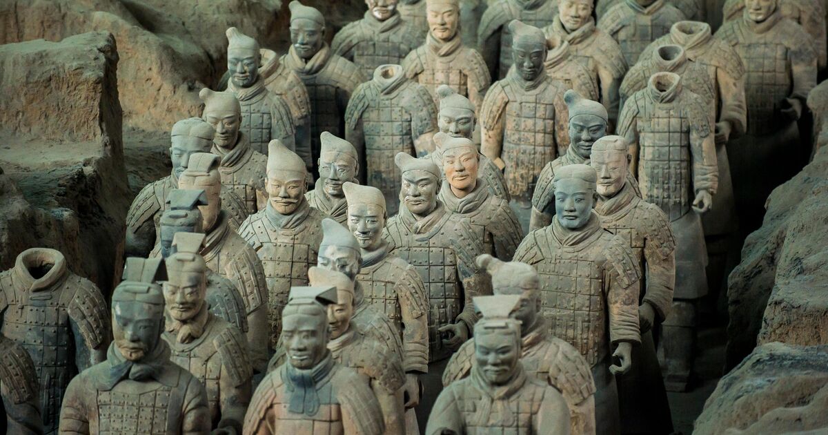 Clay reveals secrets of China's mysterious terra-cotta army