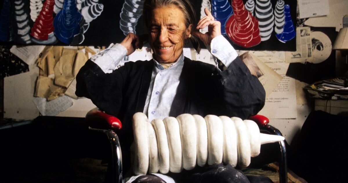 What Louise Bourgeois's Drawings Reveal about Her Creative Process