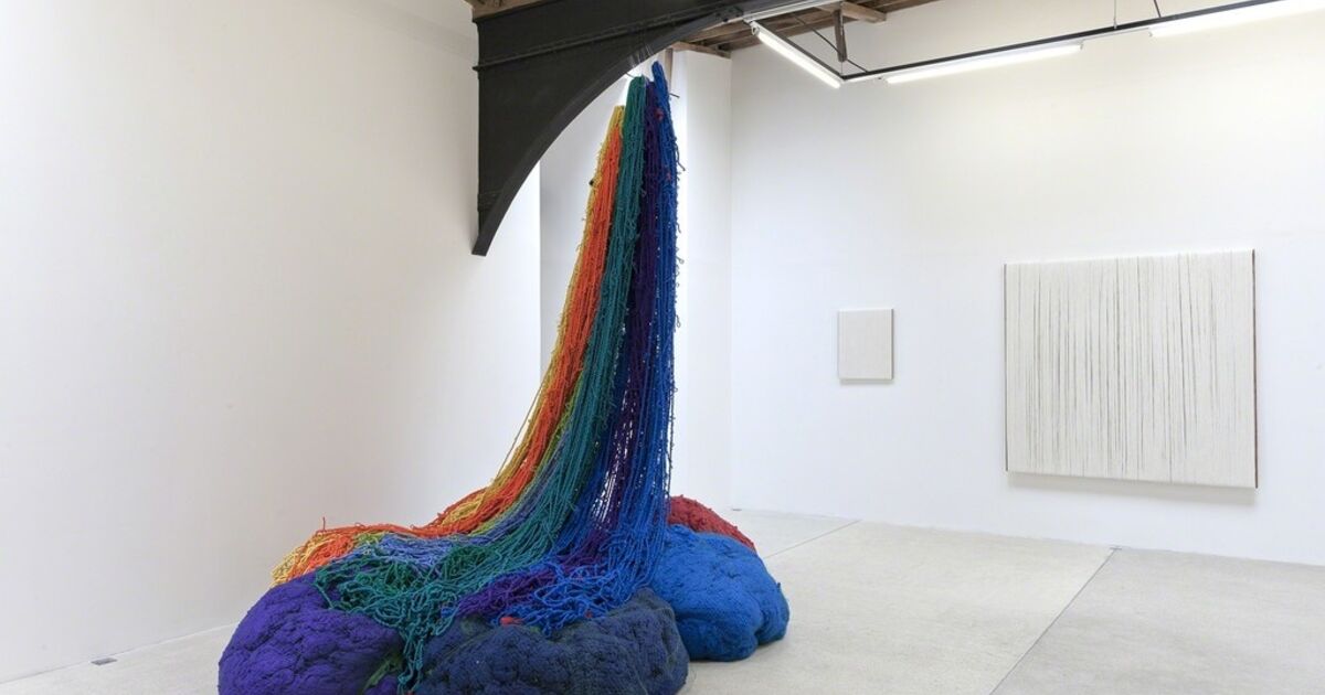 Fabric And Fibres In Contemporary Art: An Introduction The