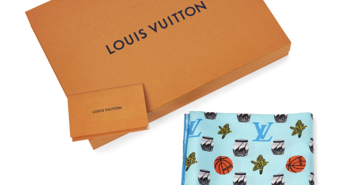 Sold at Auction: Louis Vuitton, Louis Vuitton Replica Silk Scarf