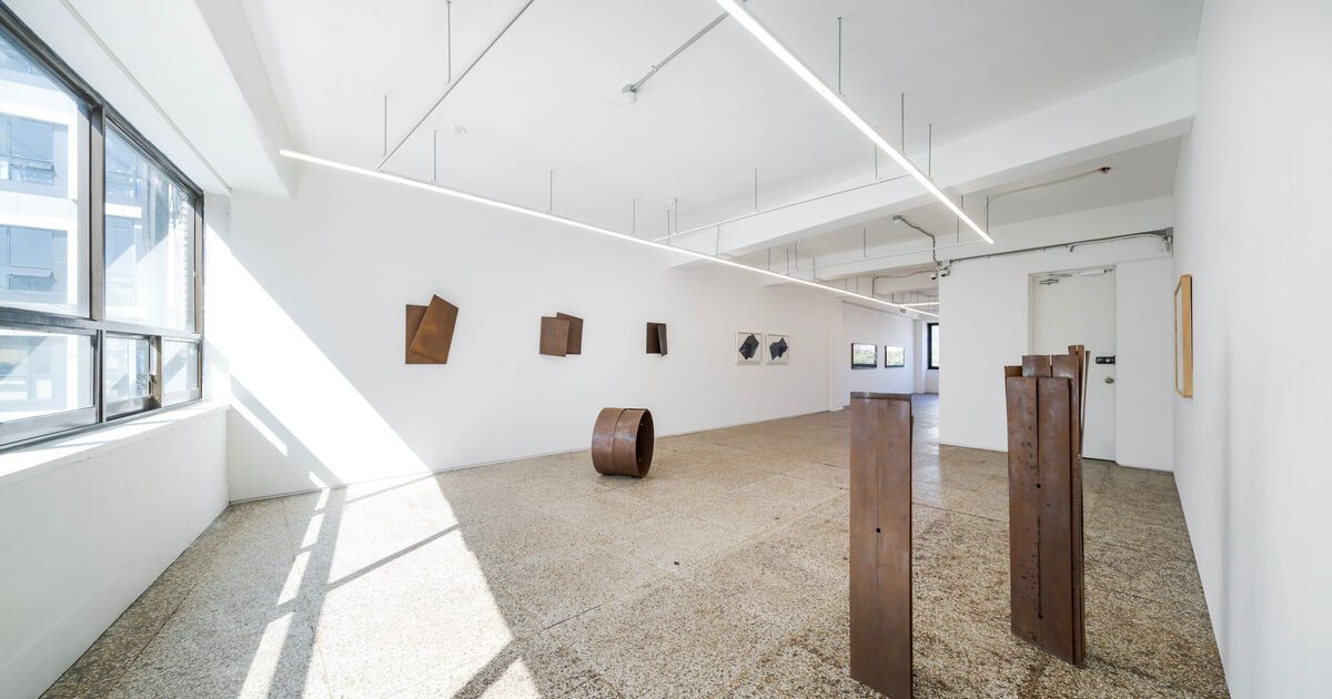 Space · Space-Less | Artsy