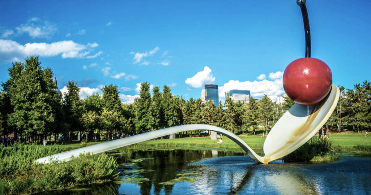 Claes Oldenburg s Supersized Pop Sculptures Made Public Art Fun Artsy claes-oldenburg-s-supersized-pop-sculptures-made-public-art-fun-artsy