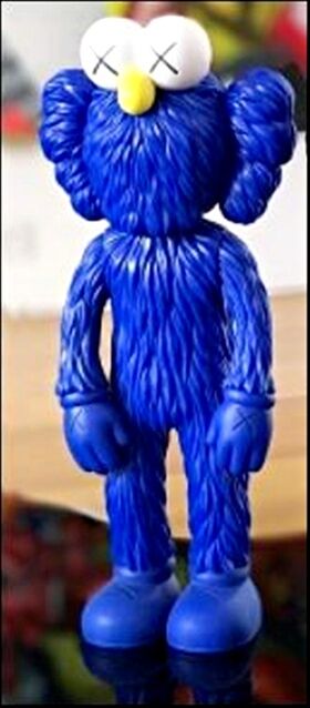 SOLD OUT Brand New Genuine Kaws BFF MOMA Exclusive Vinyl Figure Blue Supreme