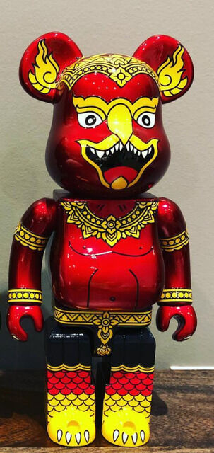 Mô Hình Bearbrick World Wide Tour H.R. Giger Mô Hình Bearbrick World Wide Tour H.R. Giger