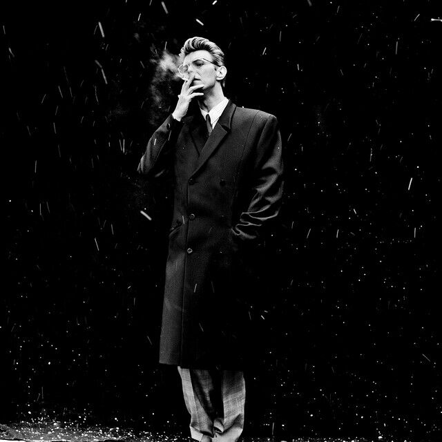 Anton Corbijn | David Bowie, London (1993) | Available for Sale | Artsy