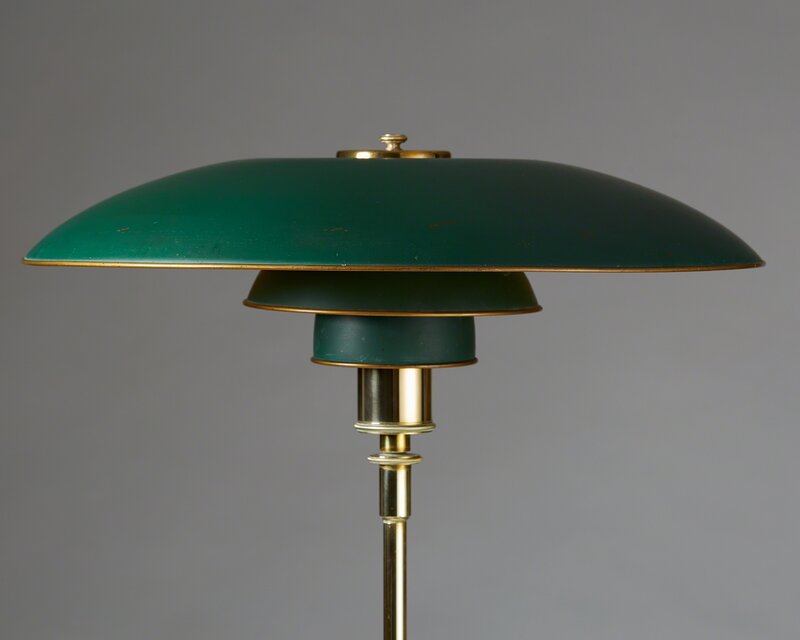 Poul Henningsen PH 3.5/2.5 table lamp. Louis Poulsen, 1940's