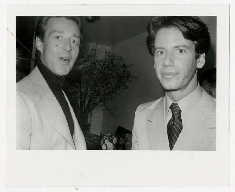 Halston y calvin klein Clearance