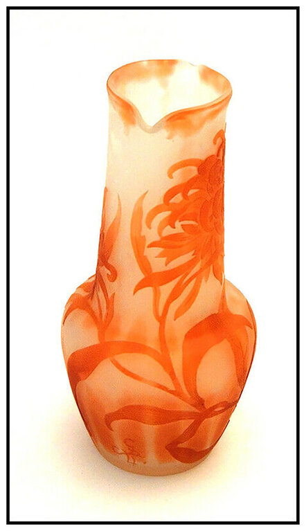 Large Émile Gallé Art Nouveau Vase 'Orchidées and Abeille', Nancy, France, Ca 18 Large Émile Gallé Art Nouveau Vase 'Orchidées and Abeille', Nancy, France, Ca 18