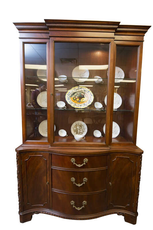 Victorian/Traditional 1940's- 1950's Refinished Century Mahogany