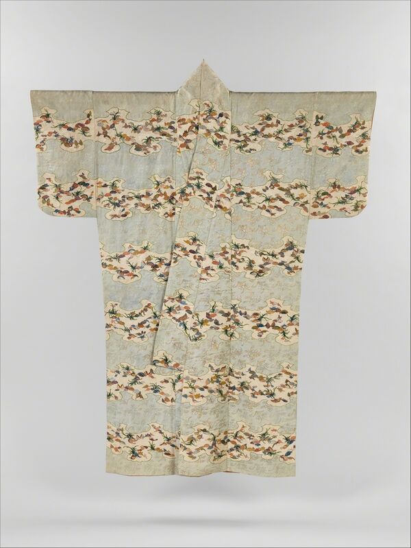 Unknown Japanese Robe Kosode With Shells And Sea Grasses 染分紗綾地蜘蛛海松貝模様小袖 Early 17th Century Artsy