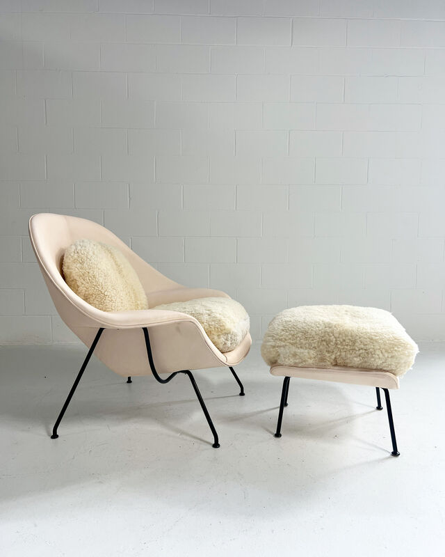 Gebruikelijk Gek impliciet Eero Saarinen | One-of-a-Kind Womb Chair and Ottoman in Leather and  Sheepskin (Mid 20th century-Restored in 2022) | Available for Sale | Artsy