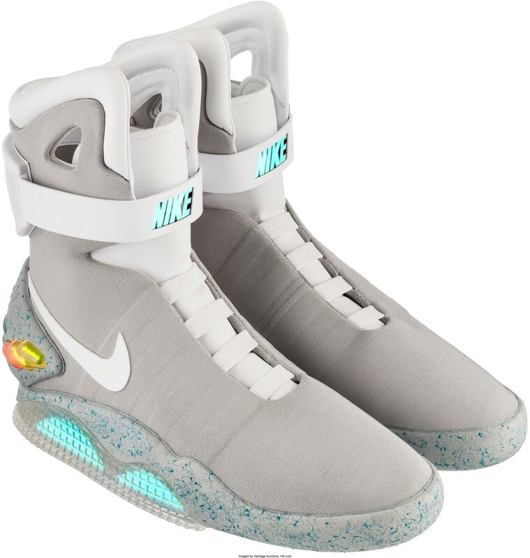 Nike | Air Mag (Back to the Future) (2011) |