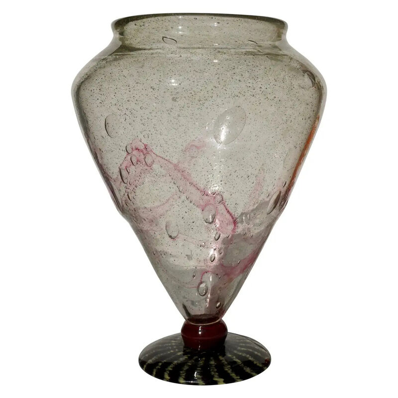 Ervaren persoon Shinkan Wierook Charles Schneider | Charles Schneider Le Verre Francais Art Deco Large  Footed Glass Vase (1920) | Available for Sale | Artsy