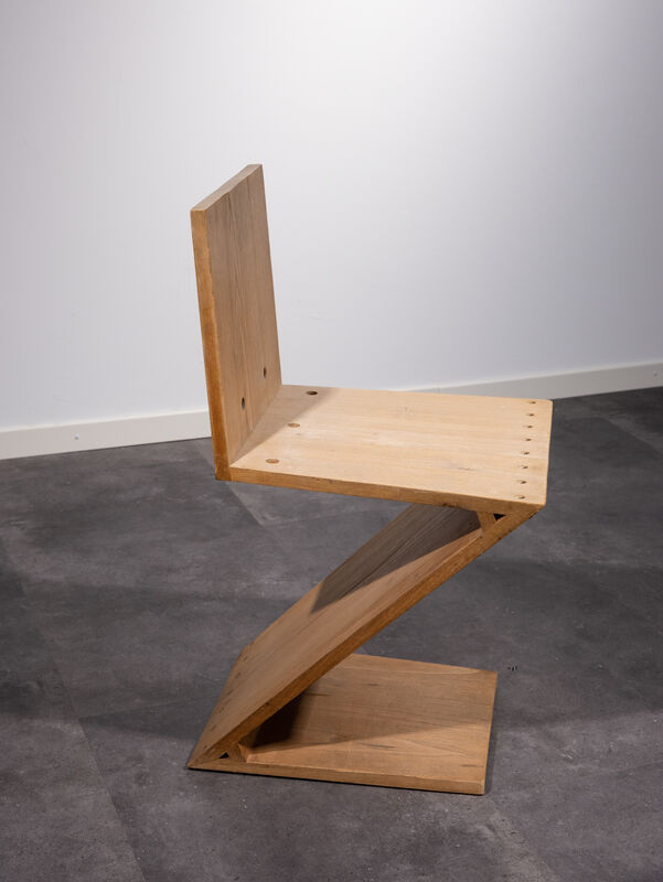 Overwinnen opzettelijk ondergronds Gerrit Thomas Rietveld | Zig-Zag Chair (1969) | Available for Sale | Artsy