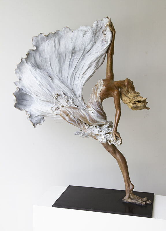 Luo Li Rong | Éclosion (2019) | Artsy