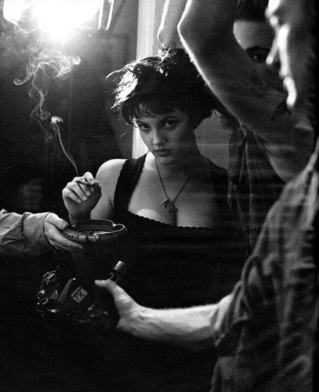 does drew barrymore smoke cigarettes smoking 3 | Drew Blythe Barrymore (born Febru Drew Barrymore