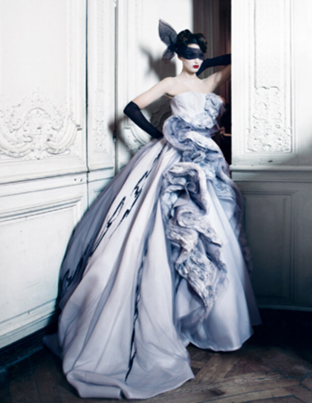 Christian Dior Spring/Summer 2011 Couture  Haute couture fashion, Couture  gowns, Beautiful dresses