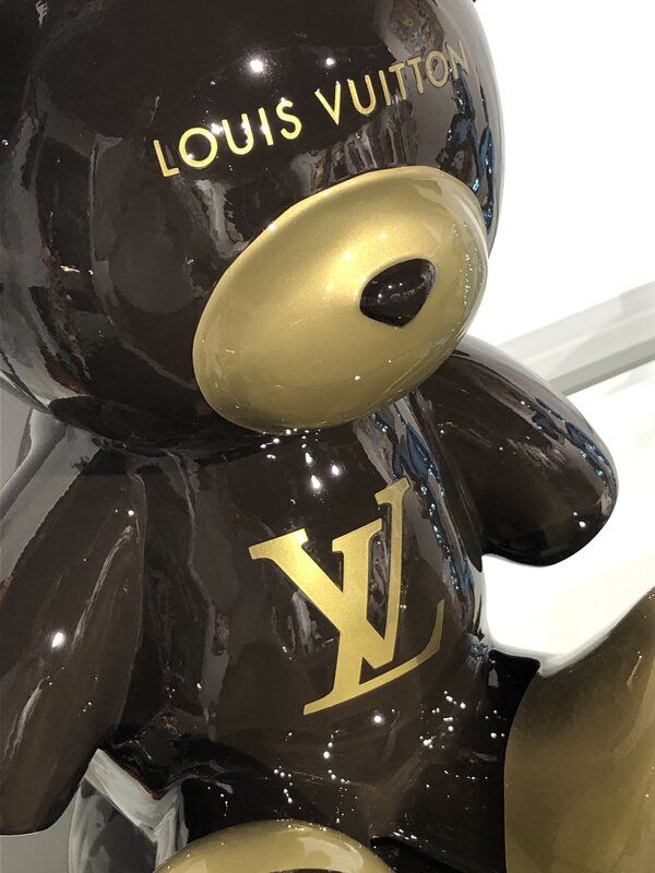 L.M ARTS - Sculpture, Teddy bear LOUIS VUITTON - 35 cm - Resin