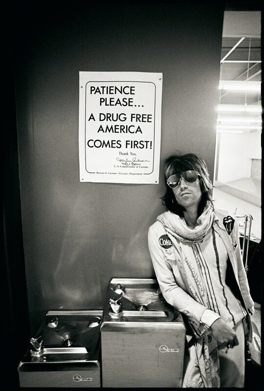 Annie Leibovitz photographs Keith Richards
