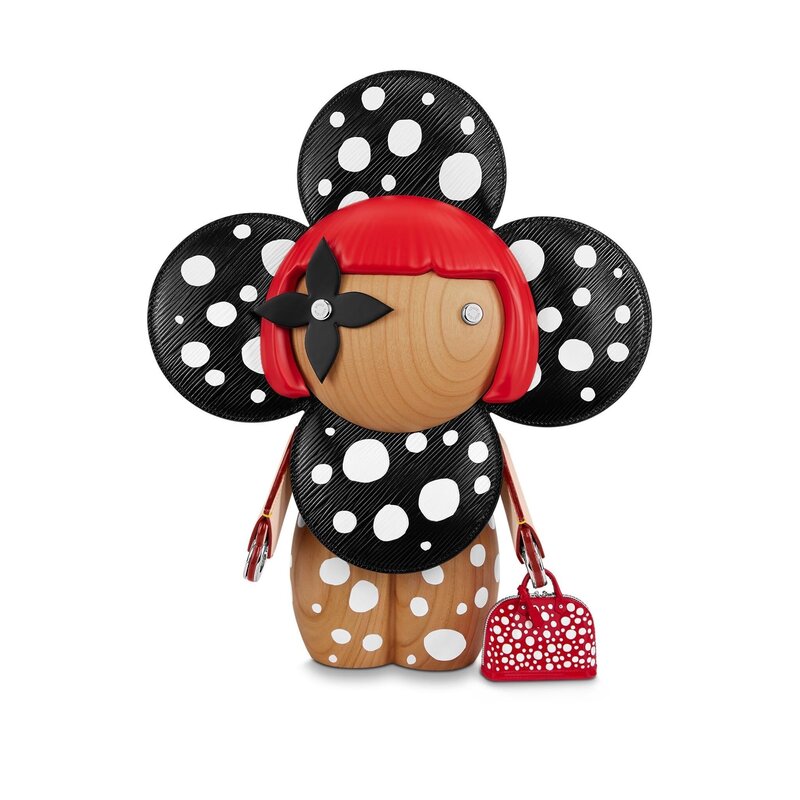Louis Vuitton on X: Double strike. Celebrating #LVxYayoiKusama in Tokyo, # LouisVuitton's Mascot Vivienne transforms into #YayoiKusama herself,  dressed in the artist's iconic infinity dots. See more and countdown to the  collection, revealed