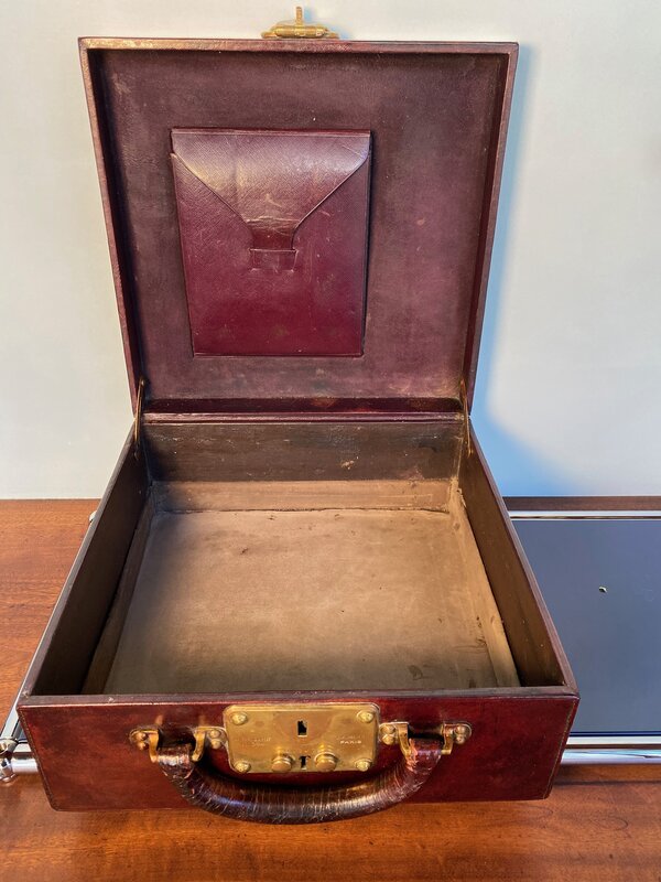 Antiques Atlas - 1930's Louis Vuitton Leather Vanity Case