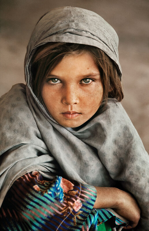 19yearold Woman of Iran by Steve McCurry 35mm F/28 Insanely