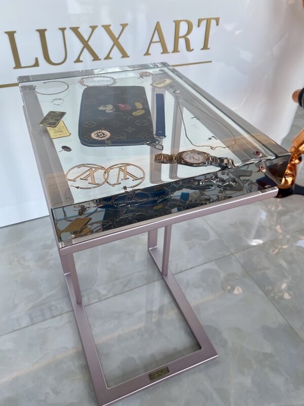 Roy van der laars, Lv table (2021), Available for Sale
