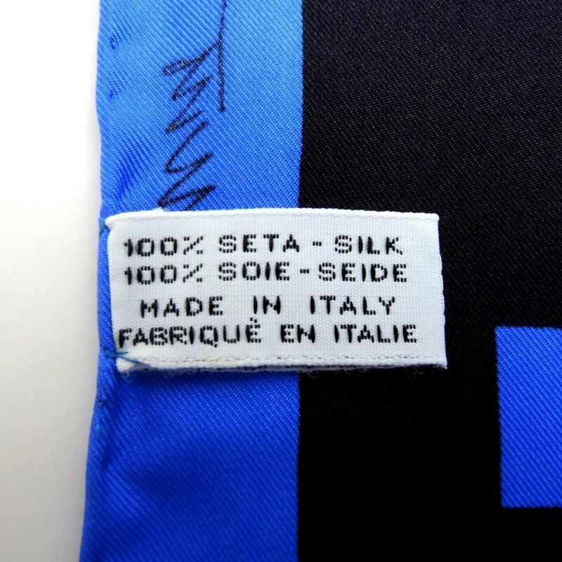 Louis Vuitton Silk for Sale at Auction