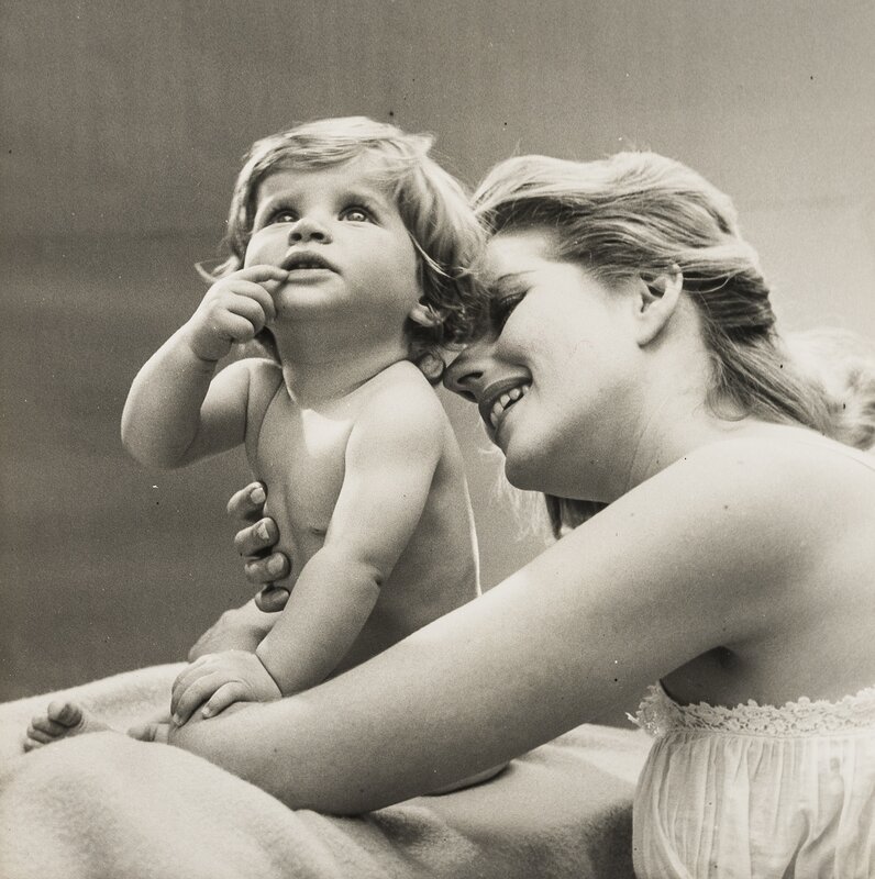 vintage mother and baby photography