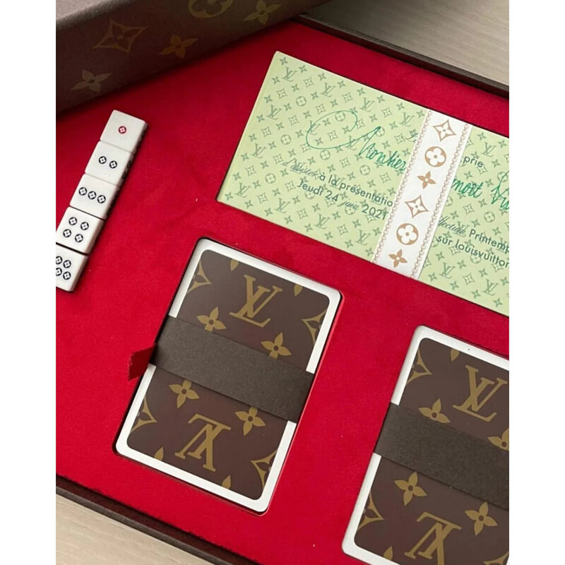 LV Guarantee Cards - Are they important? 