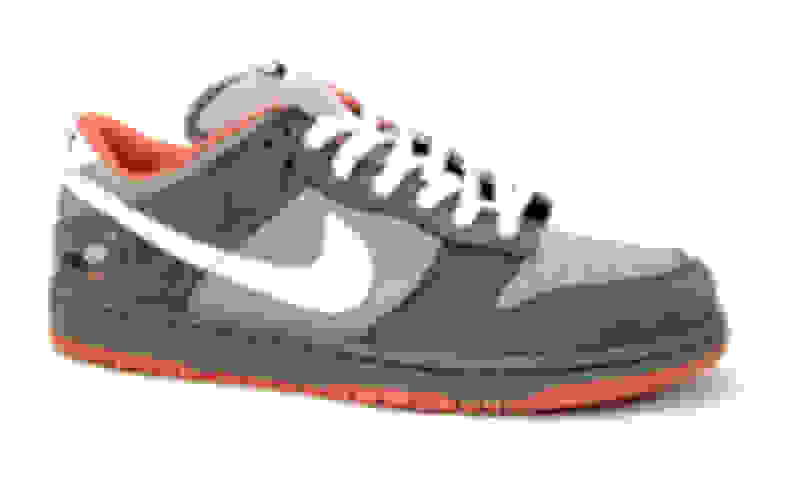 personal montón Compra Nike x Staple Design, Dunk Low Pro SB Pigeon (2005) | Artsy