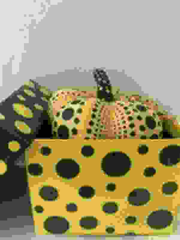  Kusama Yayoi Blank Yellow Pumpkin Mascot Box Dots