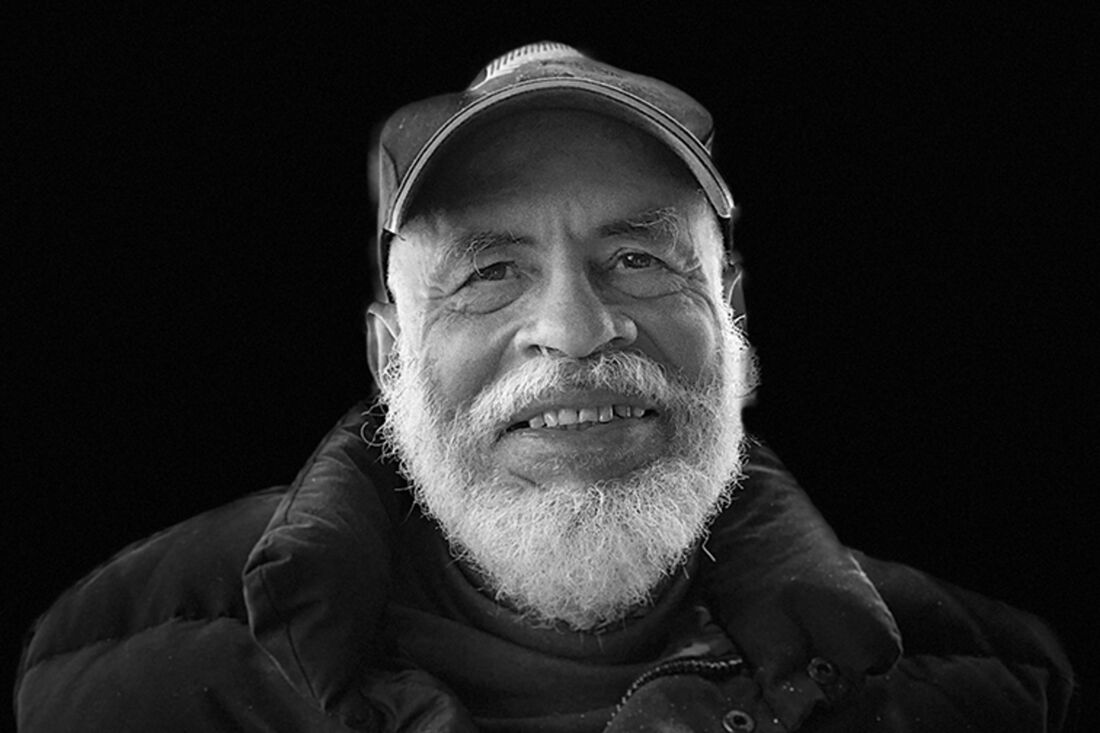 Alonzo Davis, artist and advocate for Black art, dies at 82. Alonzo Davis, artist and advocate for Black art, dies at 82.