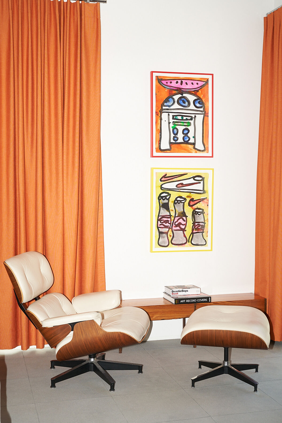 Interior view of Joe and Kristen Cole’s Dallas home featuring artwork by Katherine Bernhardt. Photo by Katy Shayne. Courtesy of Joe and Kristen Cole.